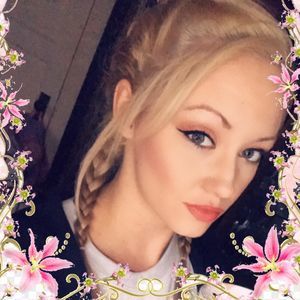 Meet your Posher, Mandy